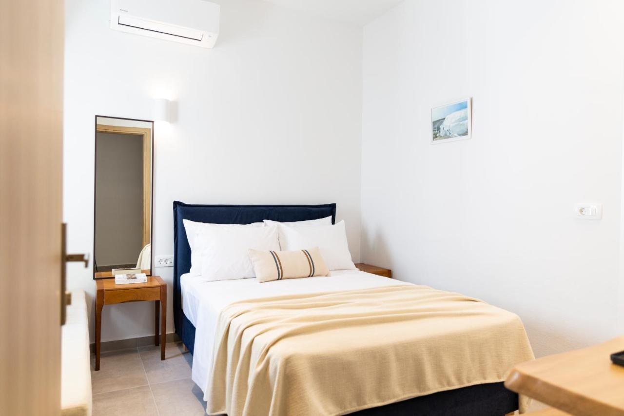 Asimina Hotel Fira  Eksteriør billede